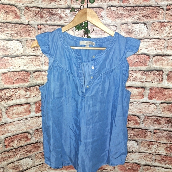 LOFT | 100% Lyrocell Ruffle Shoulder Pullover Chambray Top - Blue - Picture 7 of 15